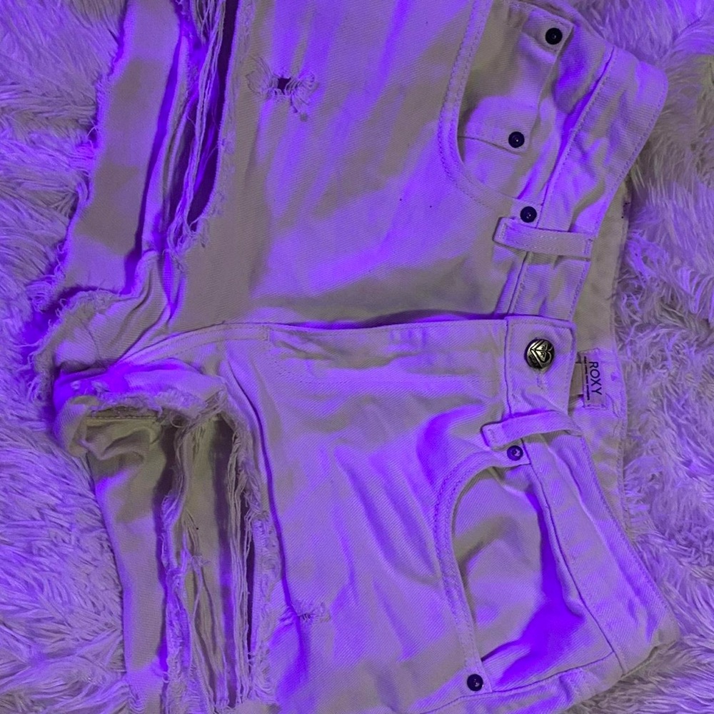 Roxy white shorts